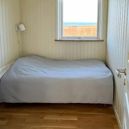 70s With Views Over The Sea Feriehus