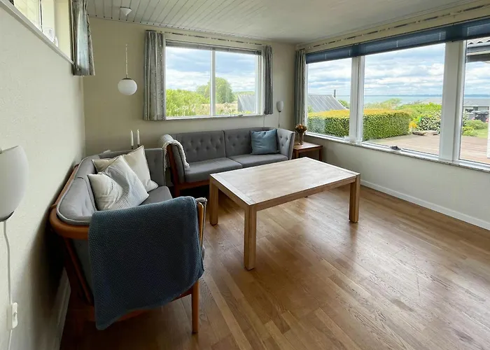 70s With Views Over The Sea * Brenderup